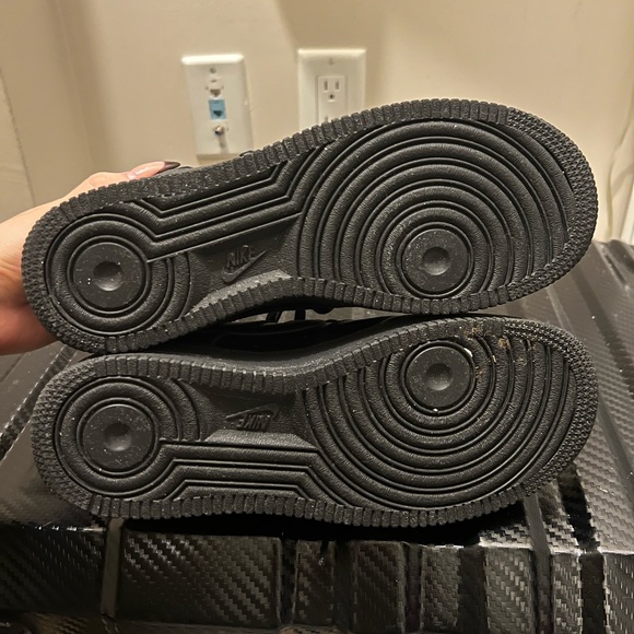 BLACK AIRFORCE 1s NWOT - Picture 4 of 4